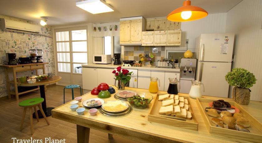 Travelers Planet Studio Type Hostel سيول المظهر الخارجي الصورة