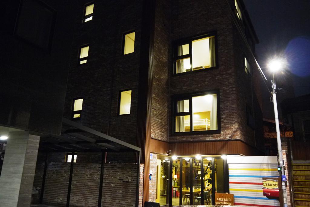 Travelers Planet Studio Type Hostel سيول المظهر الخارجي الصورة